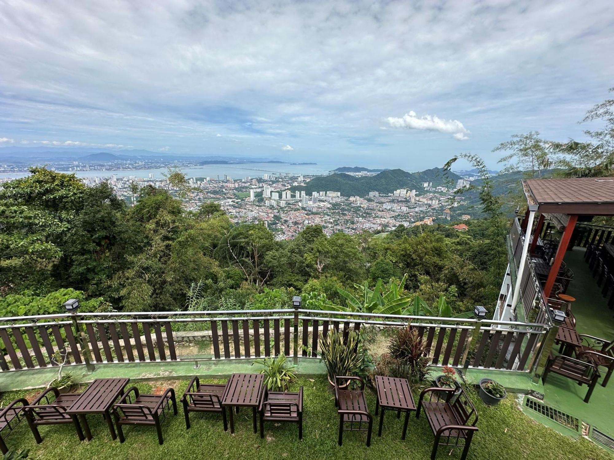 Отель Hickory Penang Hill Ayer Itam Экстерьер фото